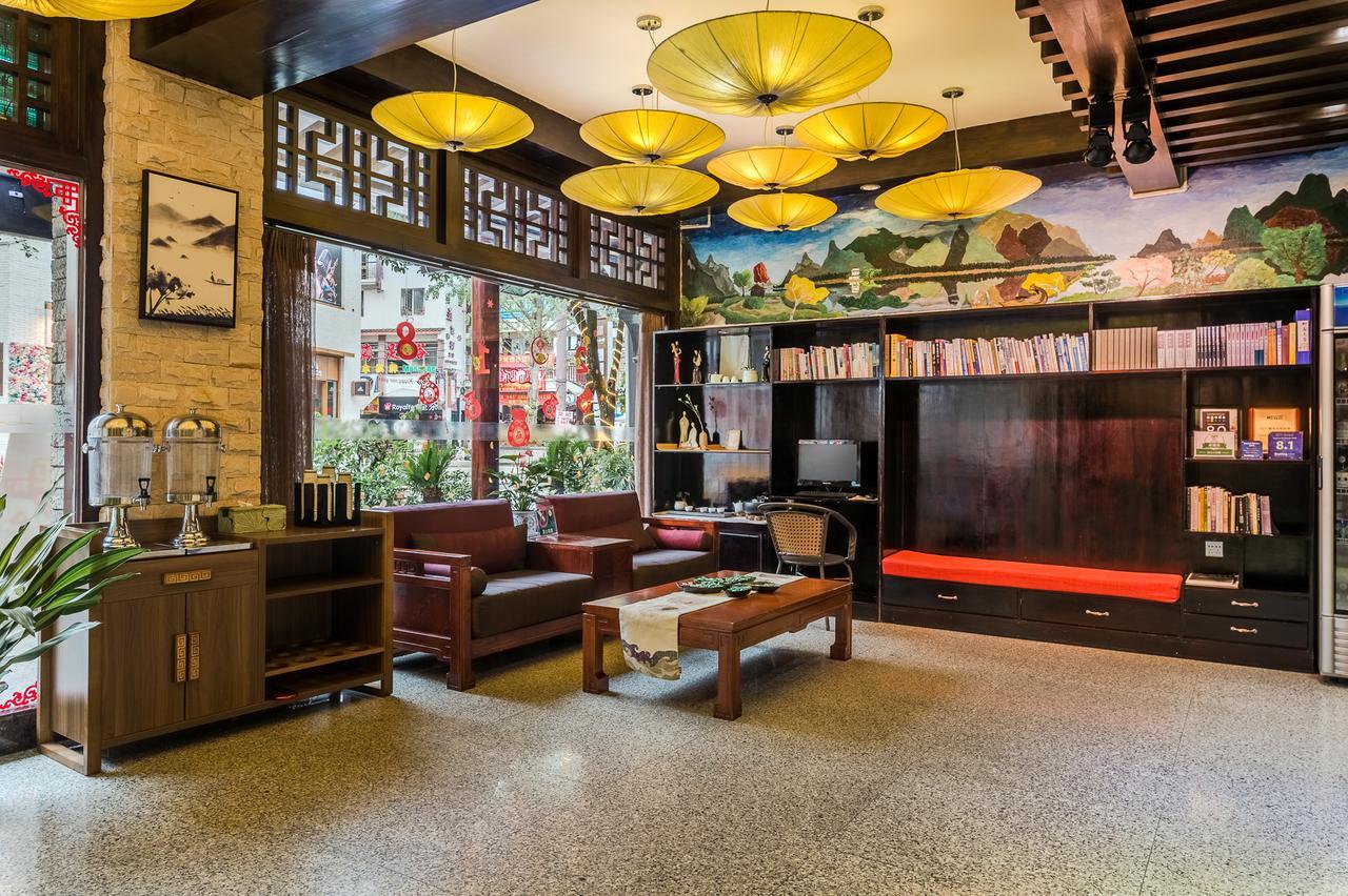 Yangshuo Morning Sun Hotel Exterior photo