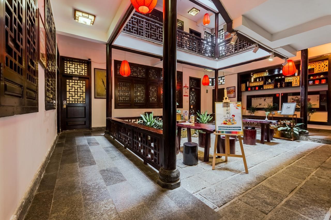 Yangshuo Morning Sun Hotel Exterior photo