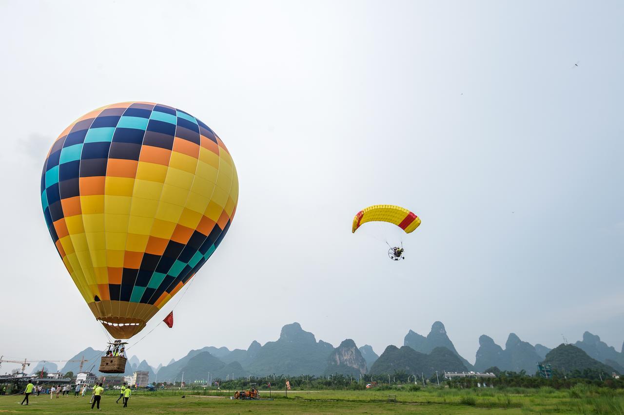 Yangshuo Morning Sun Hotel Exterior photo