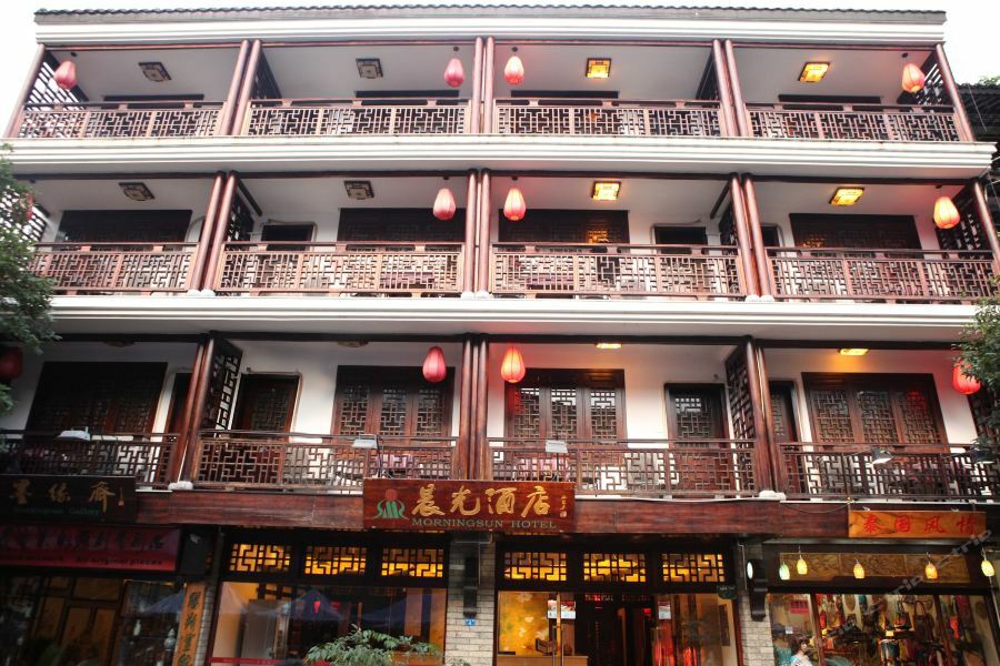 Yangshuo Morning Sun Hotel Exterior photo